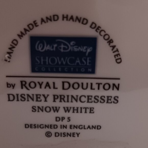 Excellent Condition Vintage Royal Doulton Snow White Figurine - Picture 6 of 6